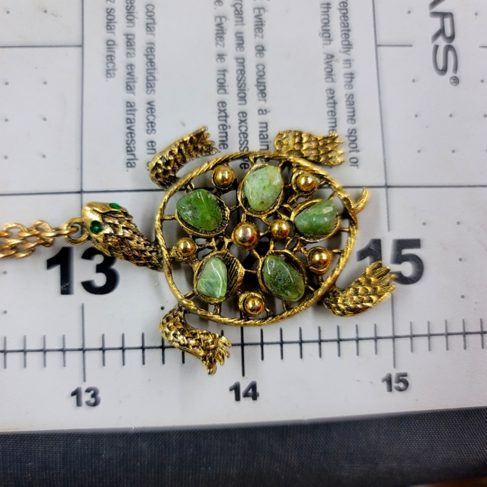 darlingtonia vintage 70s Rhinestone Eyes pendant Necklace Oversized RARE Estate
